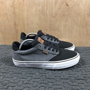 Vans Off the Wall Low Top Sneaker
